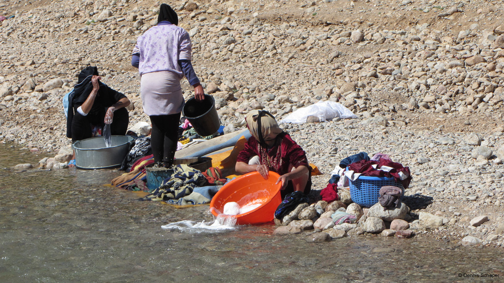 IMG_1528_hand wash..no washing maschine here!