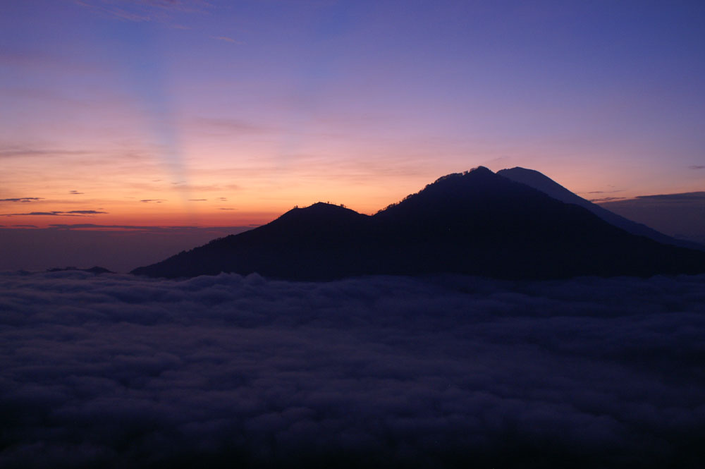 PICT2877_Mt Butar_Bali 6am in the morning