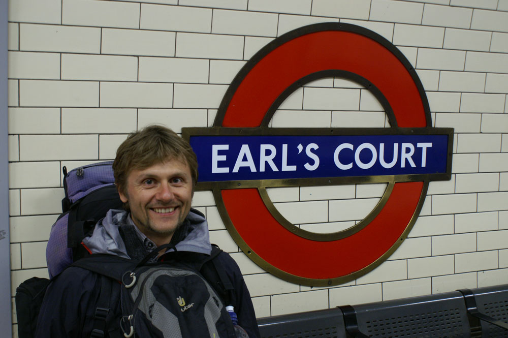 PICT2920_back in London