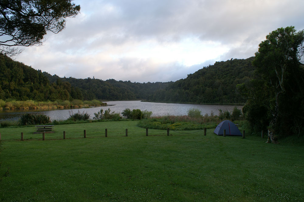 PICT2551_stunning place to stay for a night_kiwi conservation area